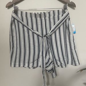 🔸 Ardene 🔸 striped belted shorts